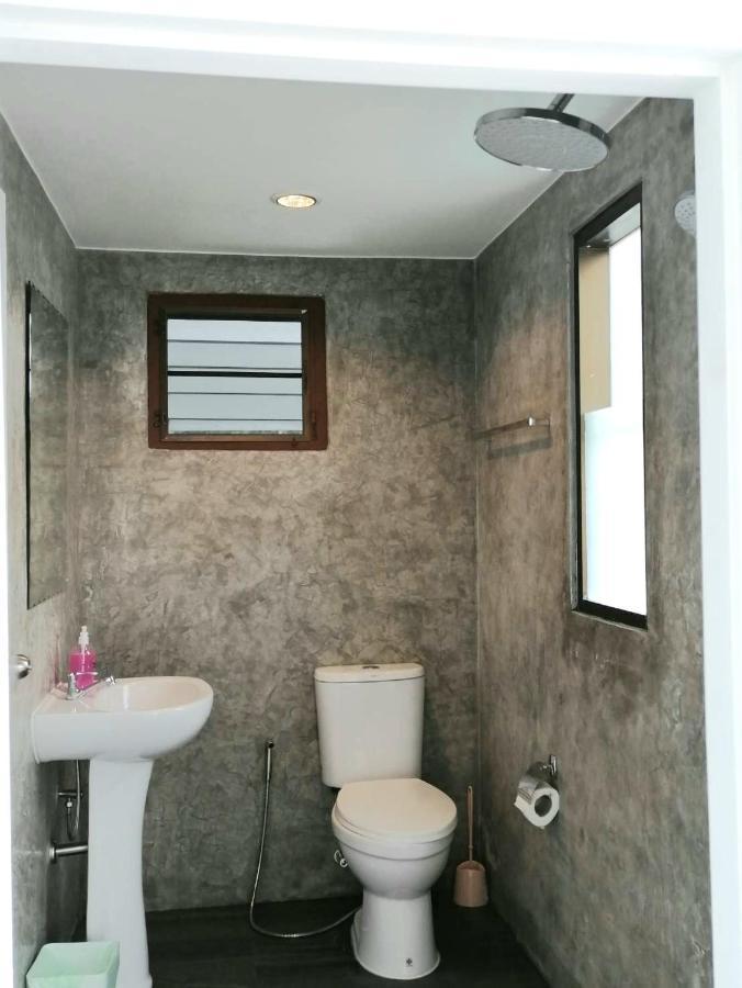 Room79 Phuket Екстериор снимка